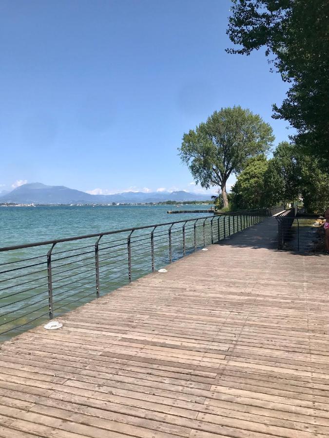 Villa Elena Desenzano del Garda Buitenkant foto